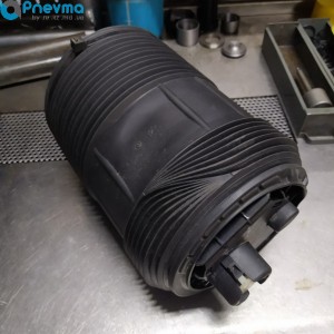 Ремонт пневмобаллона заднего Audi Q7 4M, Q8, Bentley Bentayga﻿